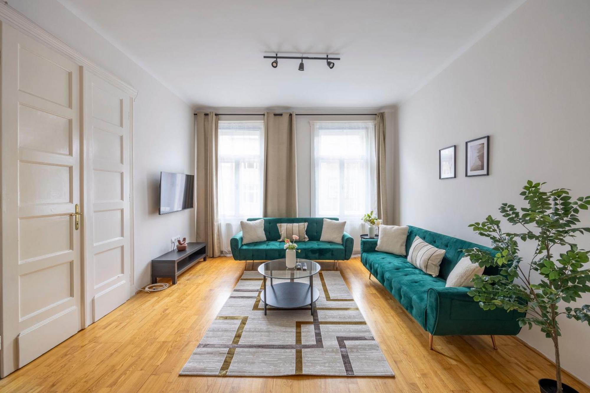 Stylish & Cozy City Center Apartment By Prestige Homes Budapest Exteriör bild