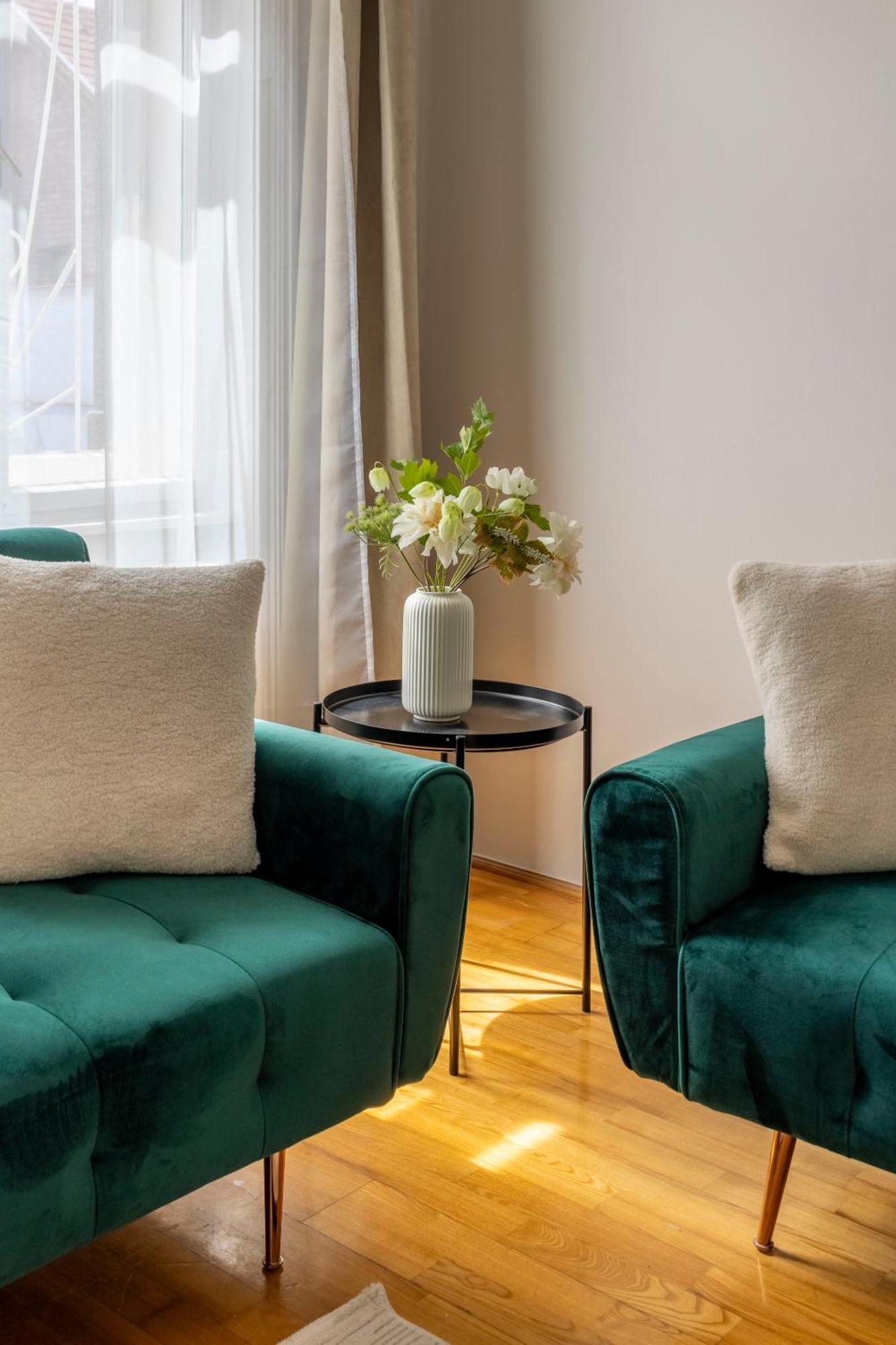 Stylish & Cozy City Center Apartment By Prestige Homes Budapest Exteriör bild
